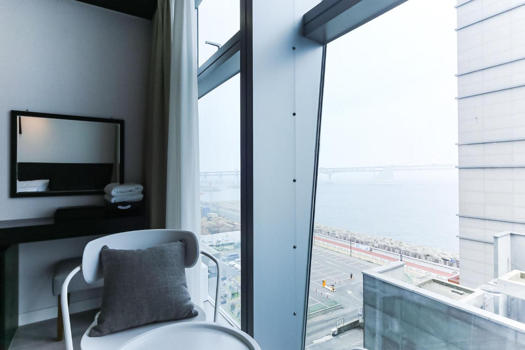 Oceanstay Hotel Пусан Экстерьер фото