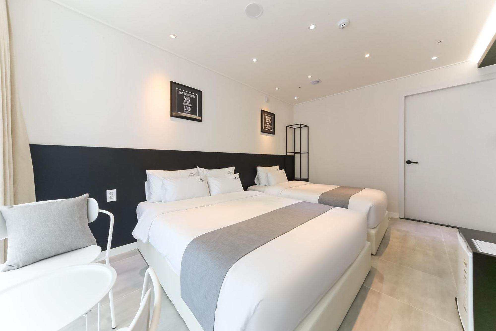 Oceanstay Hotel Пусан Экстерьер фото
